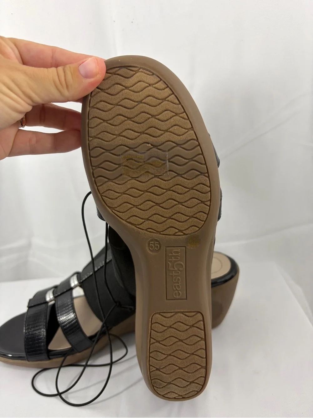 East 5th •women’s size